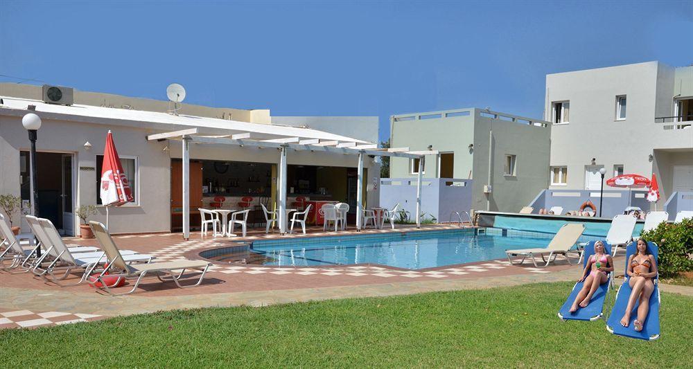 Golden Sun Boutique Aparthotel Mália Exterior foto